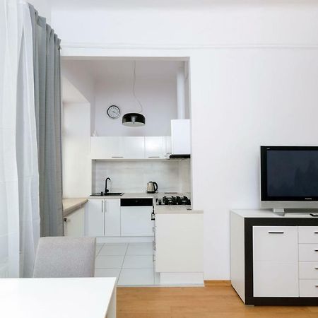 Apartment - Old Town - Cyrulicza Lublin Bagian luar foto