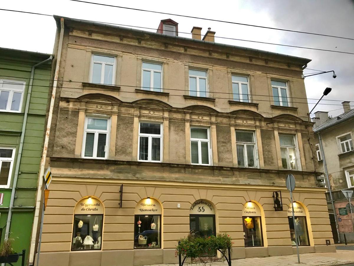 Apartment - Old Town - Cyrulicza Lublin Bagian luar foto